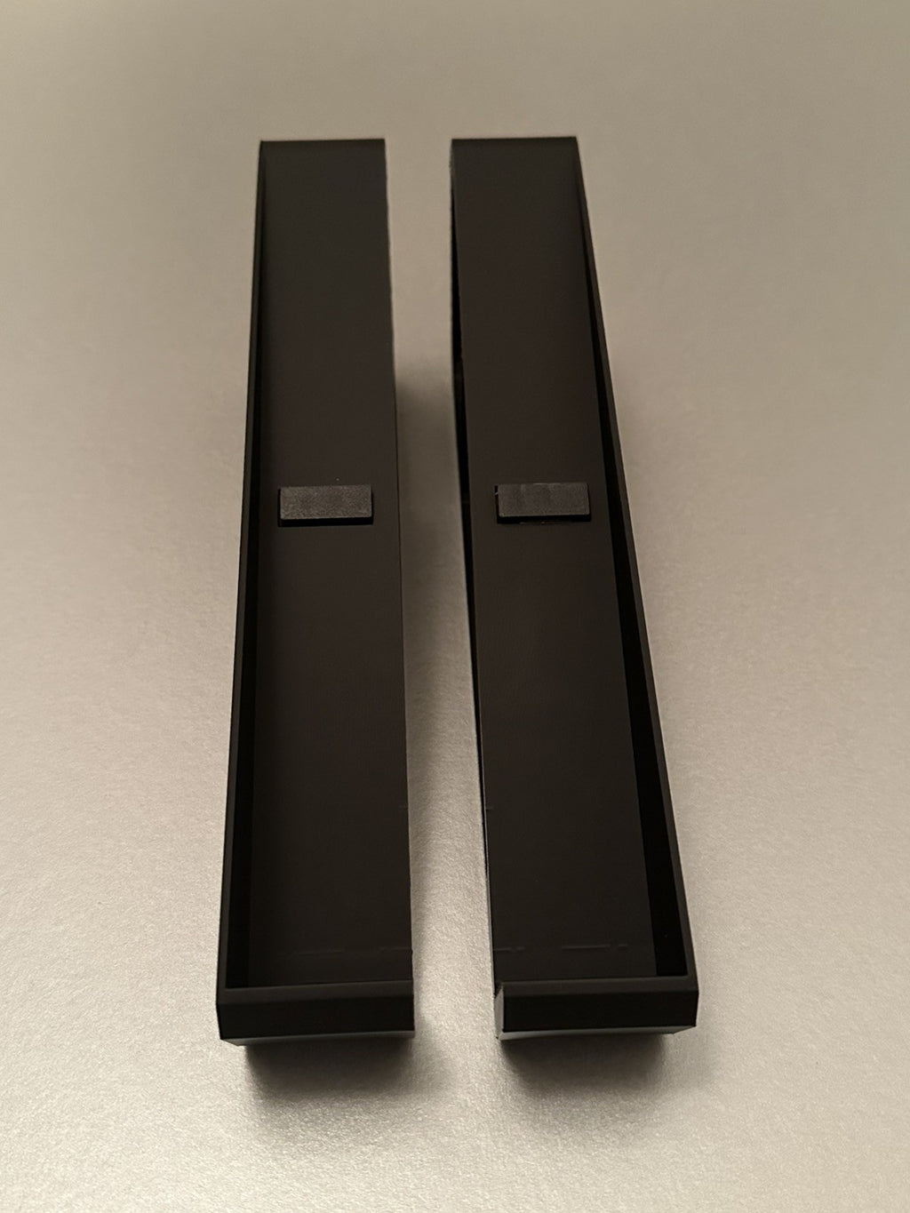 DDJ-FLX4 Stands (Higher Raised) *BLACK* (pair) With Anti-slip Grips