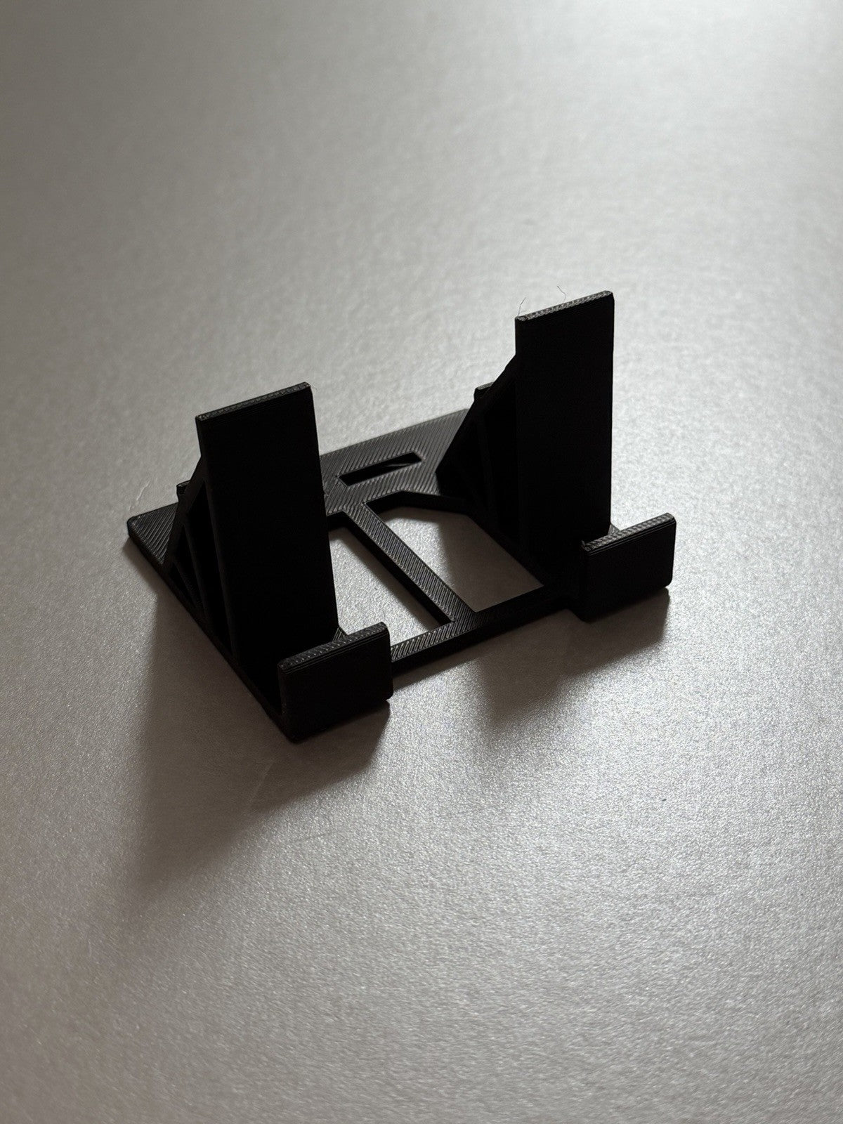 Portable Stand For iPads/tablets With Anti-slip Grips