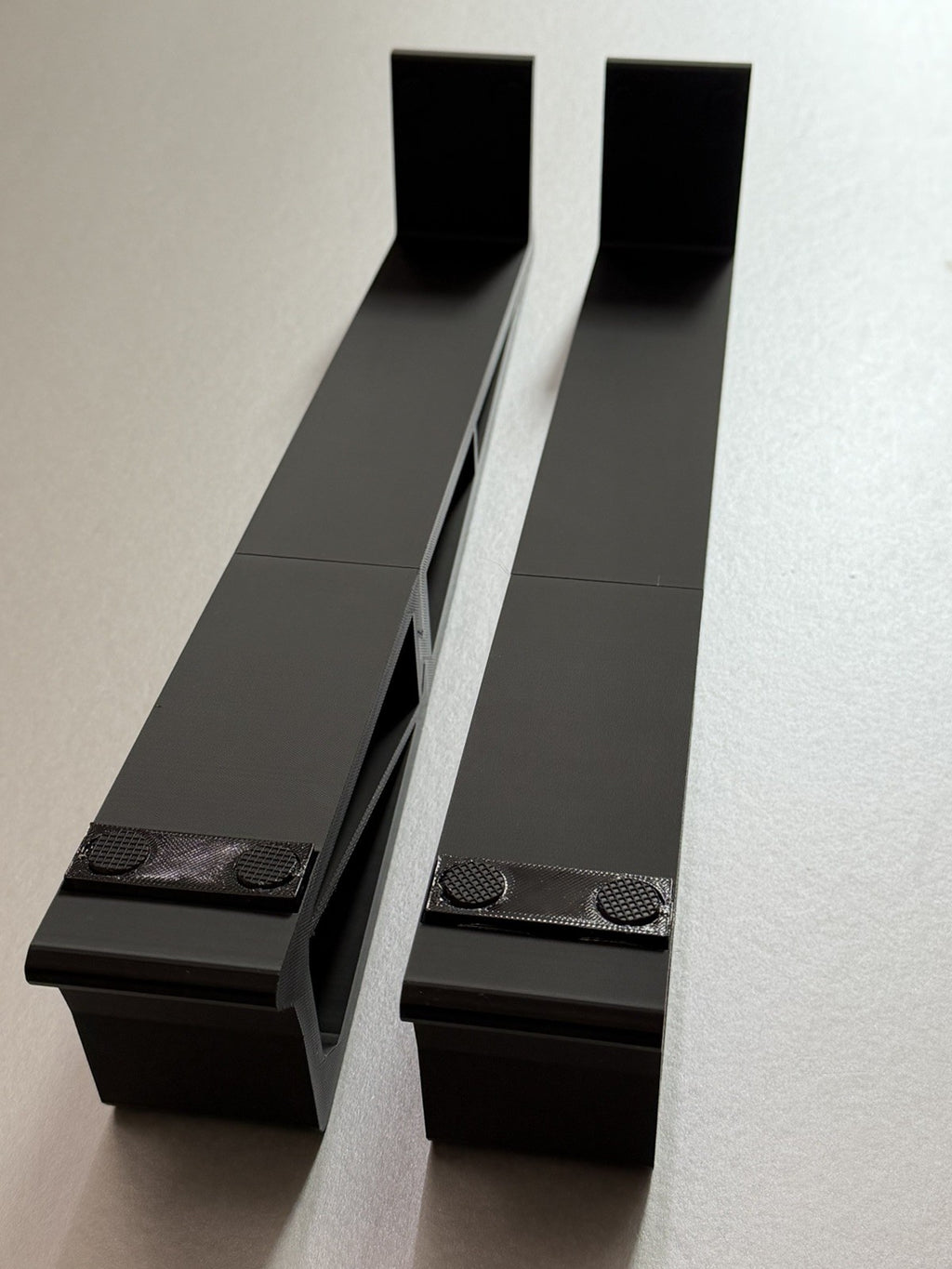 DJM-V5 Stands (pair) With Anti-slip Grips
